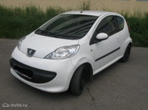  Peugeot 107