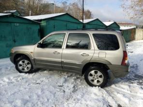  Mazda Tribute 2002 .