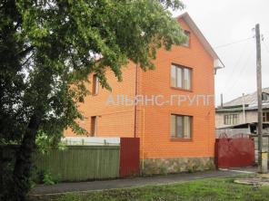 Продам коттедж в городе! (8200т.р.)